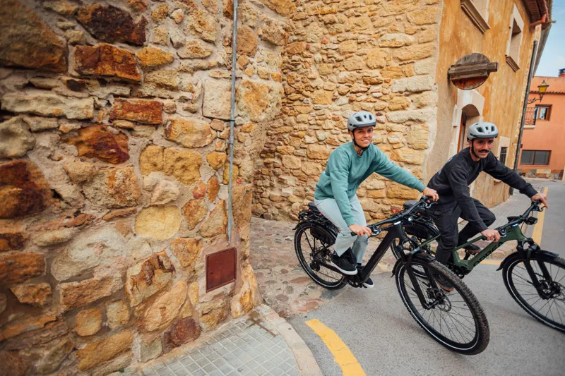 Orbea Kemen Mid SUV 10 Electric Bike 2022/23 Mango-5